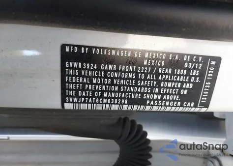 2012 Volkswagen Beetle 2.5L из США, поврежденный, VIN 3VWJP7AT6CM638298